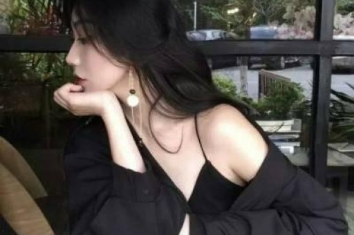 鹭卓直播口误引发风波真诚长文致歉获粉丝谅解